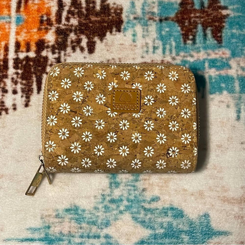 Tan Wallet with White Daisy Design